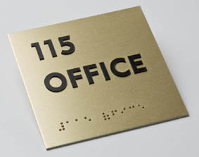 Plaque Braille bureau
