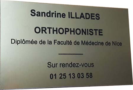 Plaque professionnelle alu anodis&eacute; aspect champagne