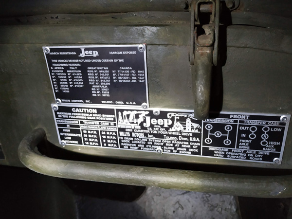 Plaque constructeur jeep