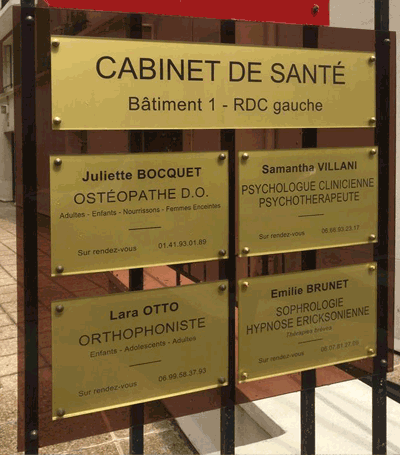 Support pour plusieurs plaques plexiglass bleu